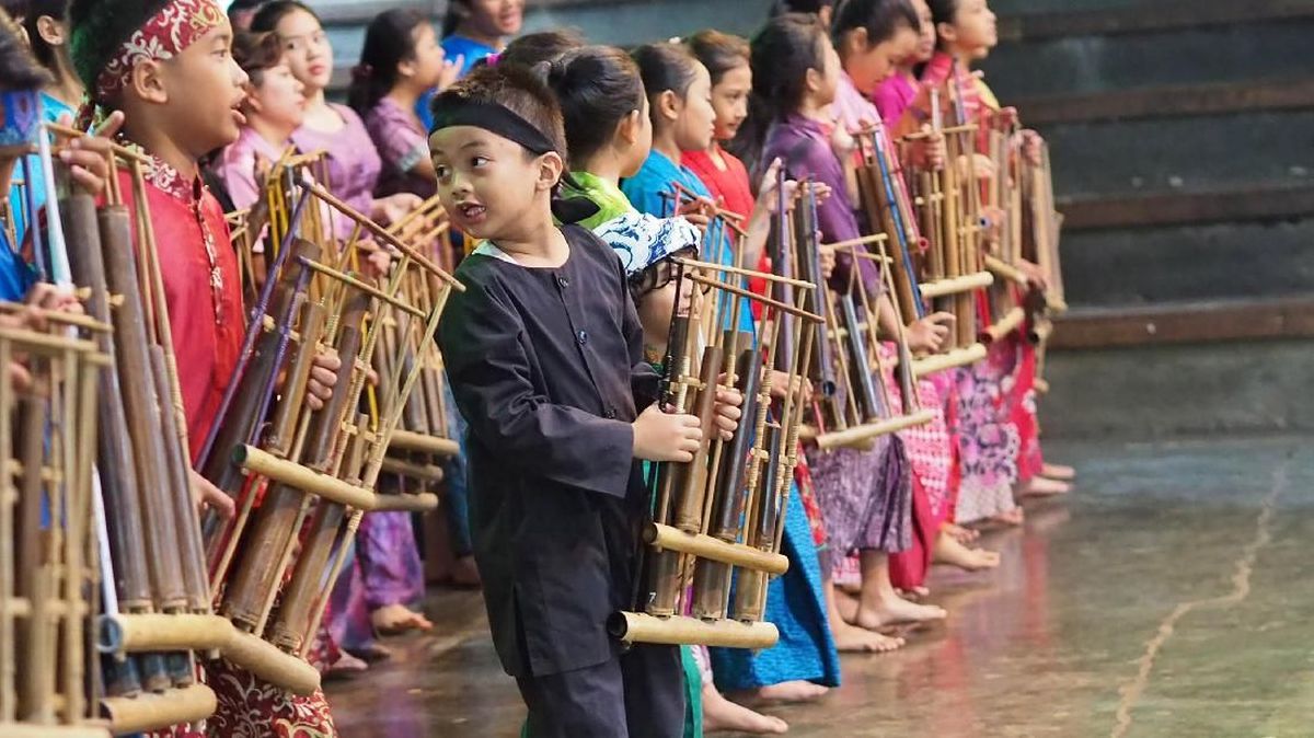 Edukasi Budaya